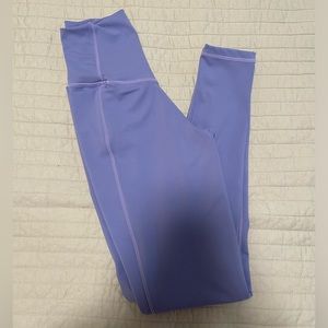 NWOT Ptula Active leggings. Small. Lavender color.